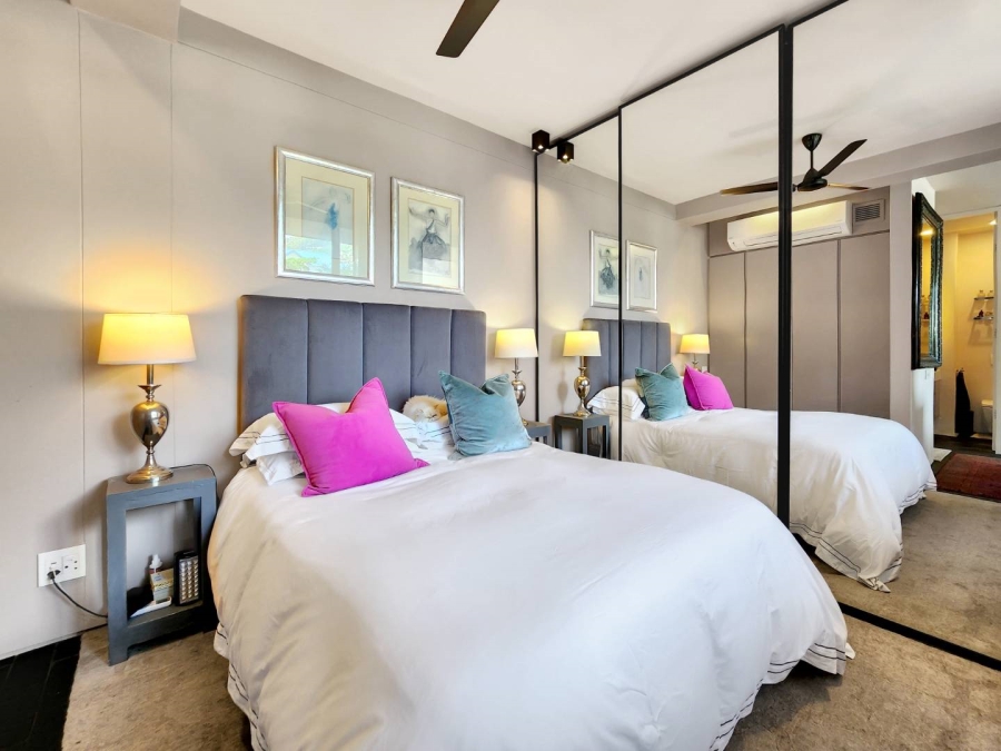 1 Bedroom Property for Sale in Fresnaye Western Cape